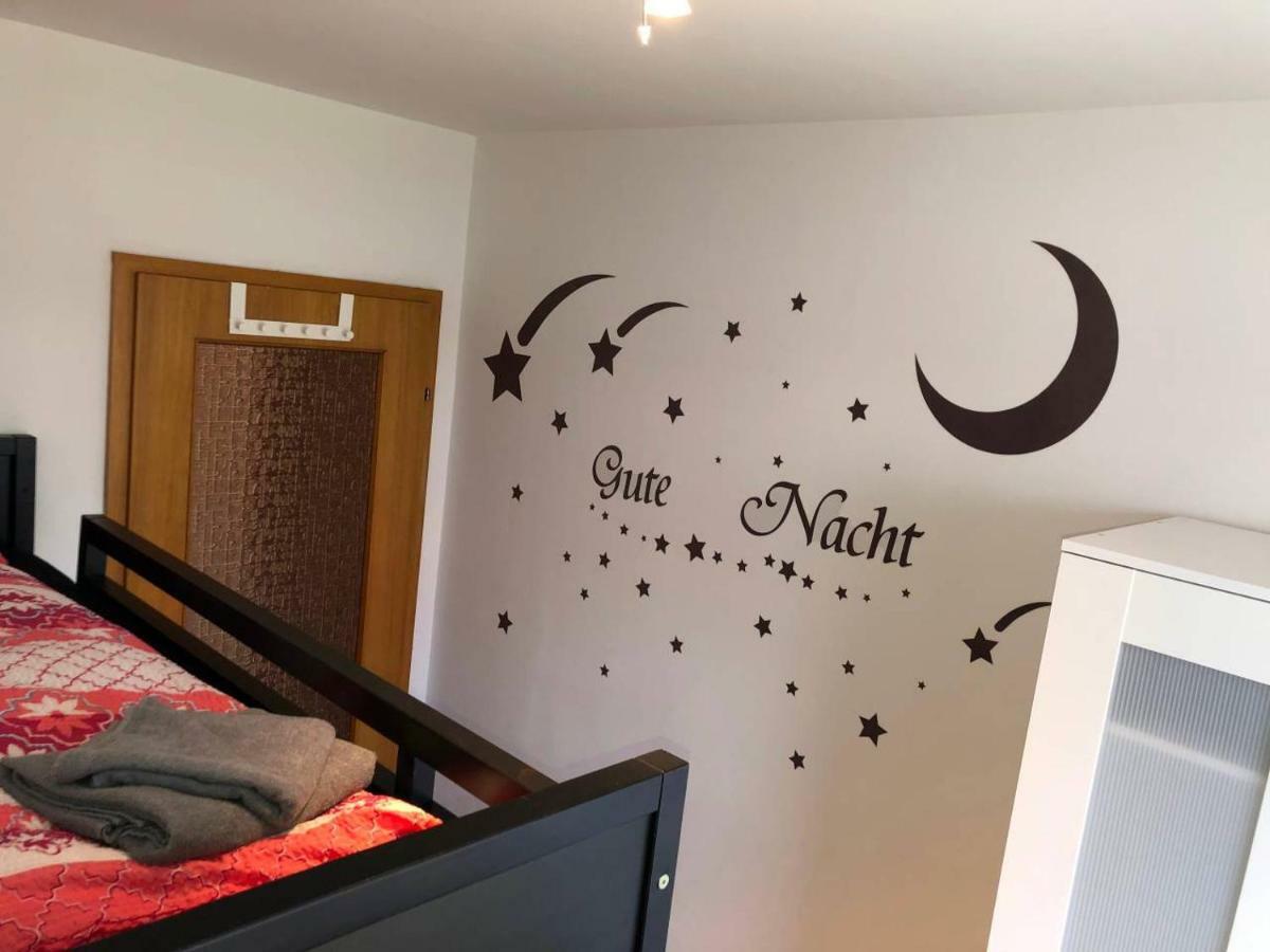 Ferienwohnungen / Ferienhaus Adelsried Ngoại thất bức ảnh